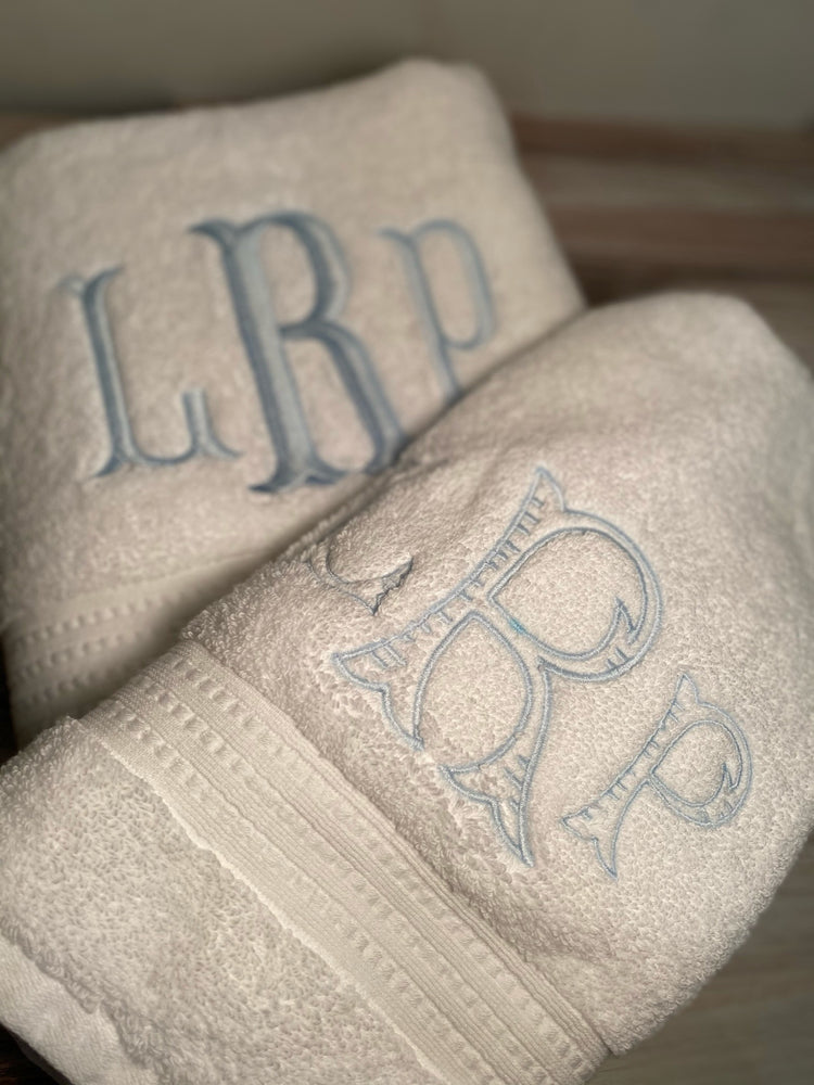 Signature SOH Towels