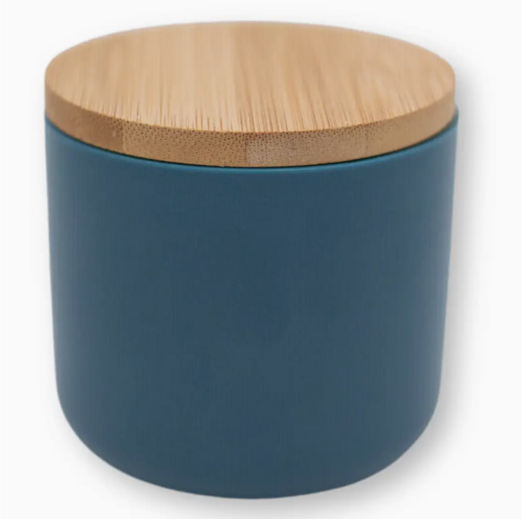 SOH SIGNATURE HOLIDAY CANDLE